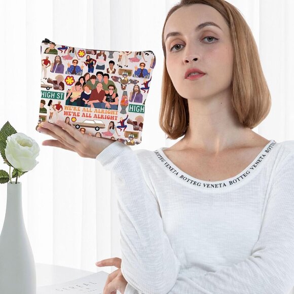 Eric Forman Makeup Bag Donna Fans Gift We're All Alright 70s Show Characters Zip - Picture 5 of 7